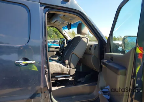 2016 Nissan Nv 2500 S/Sv/2500 Sl/S/Sv/Sl из США, поврежденный, VIN 1N6AF0LYXGN808368